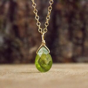 Leo: Peridot